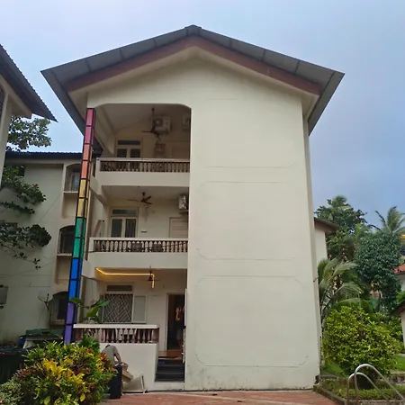 Poolside Apartment - Bliss By The Pool Candolim Goa Panaji Exterior photo