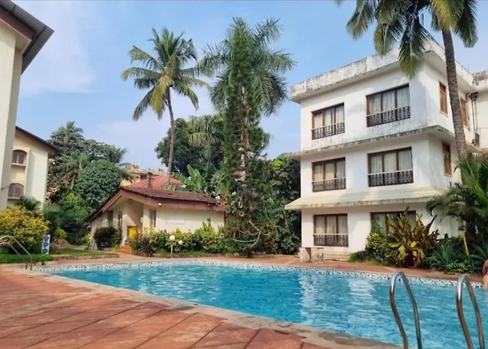 Poolside Apartment - Bliss By The Pool Candolim Goa