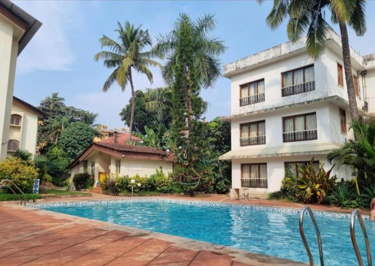 Apartment Poolside - Bliss By The Pool Candolim Goa